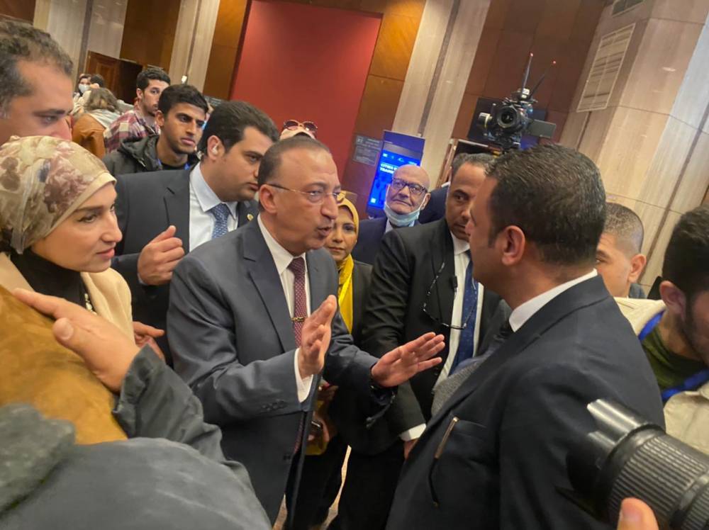 محافظ الإسكندرية_ مصر يفتتح فعاليات مؤتمر مستقبل الإسكندرية والتحديات المناخية بحضور أعضاء من مجلس الاتحاد الدولي لحماية البيئة والمناخ