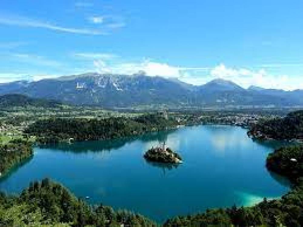 مياه البحيرات تتراجع لمستويات غير مسبوقة في الولايات المتحدة